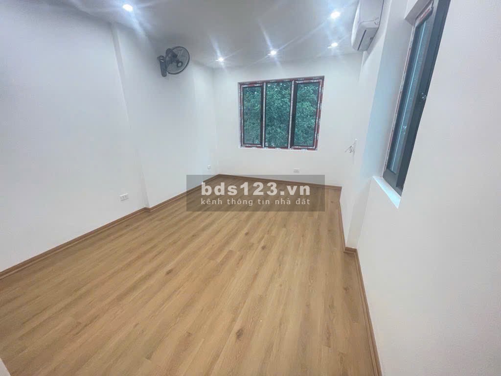 Bán Nhà Đẹp Tây Sơn, Đống Đa – 5 Tầng, 25m² – Giá 7 Tỷ xxx