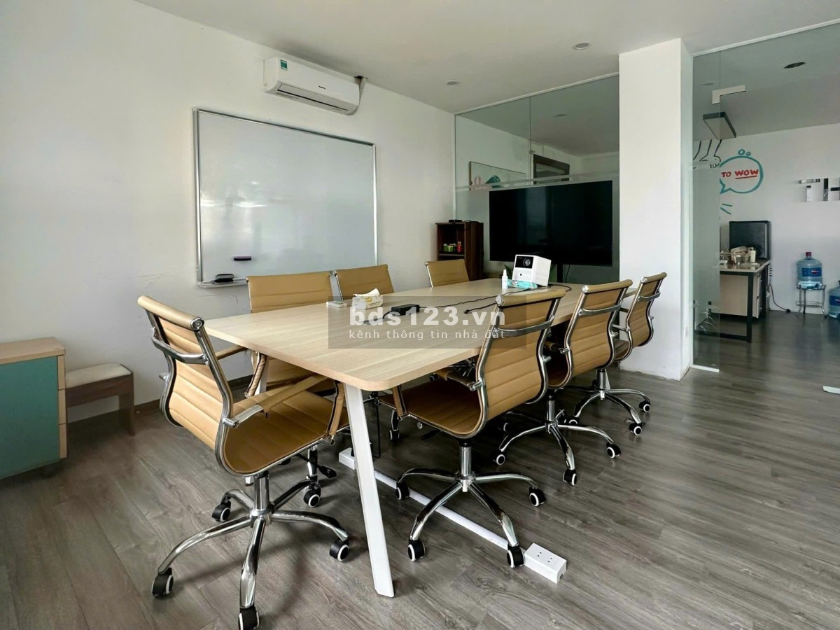 Cần Share Hoặc Nhượng Lại Văn Phòng