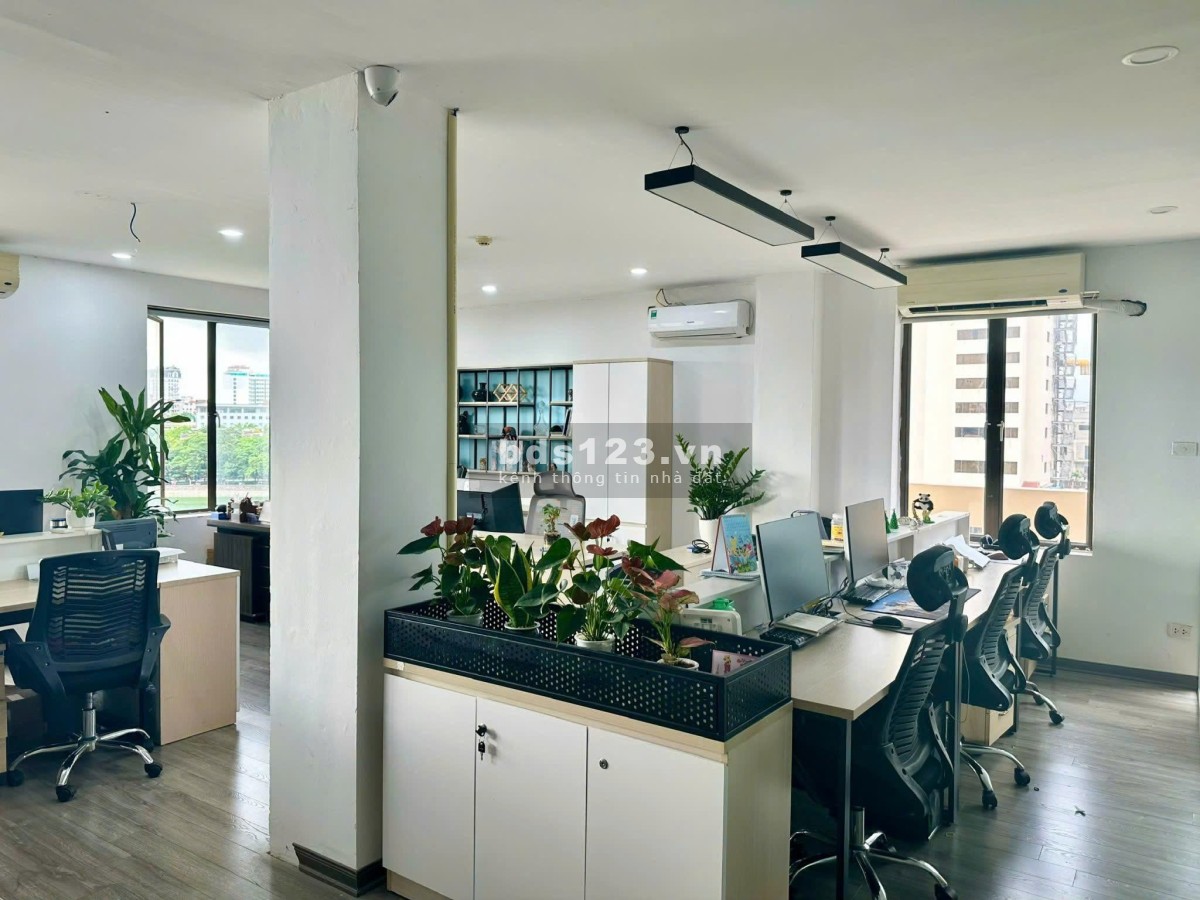 Cần Share Hoặc Nhượng Lại Văn Phòng