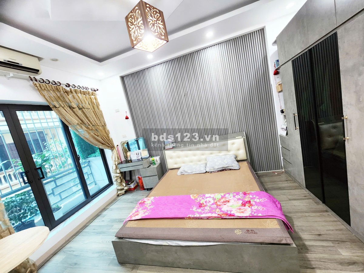 Văn quán, cho thuê nhà số 8 ngõ 18 nguyễn khuyến, văn quán,…