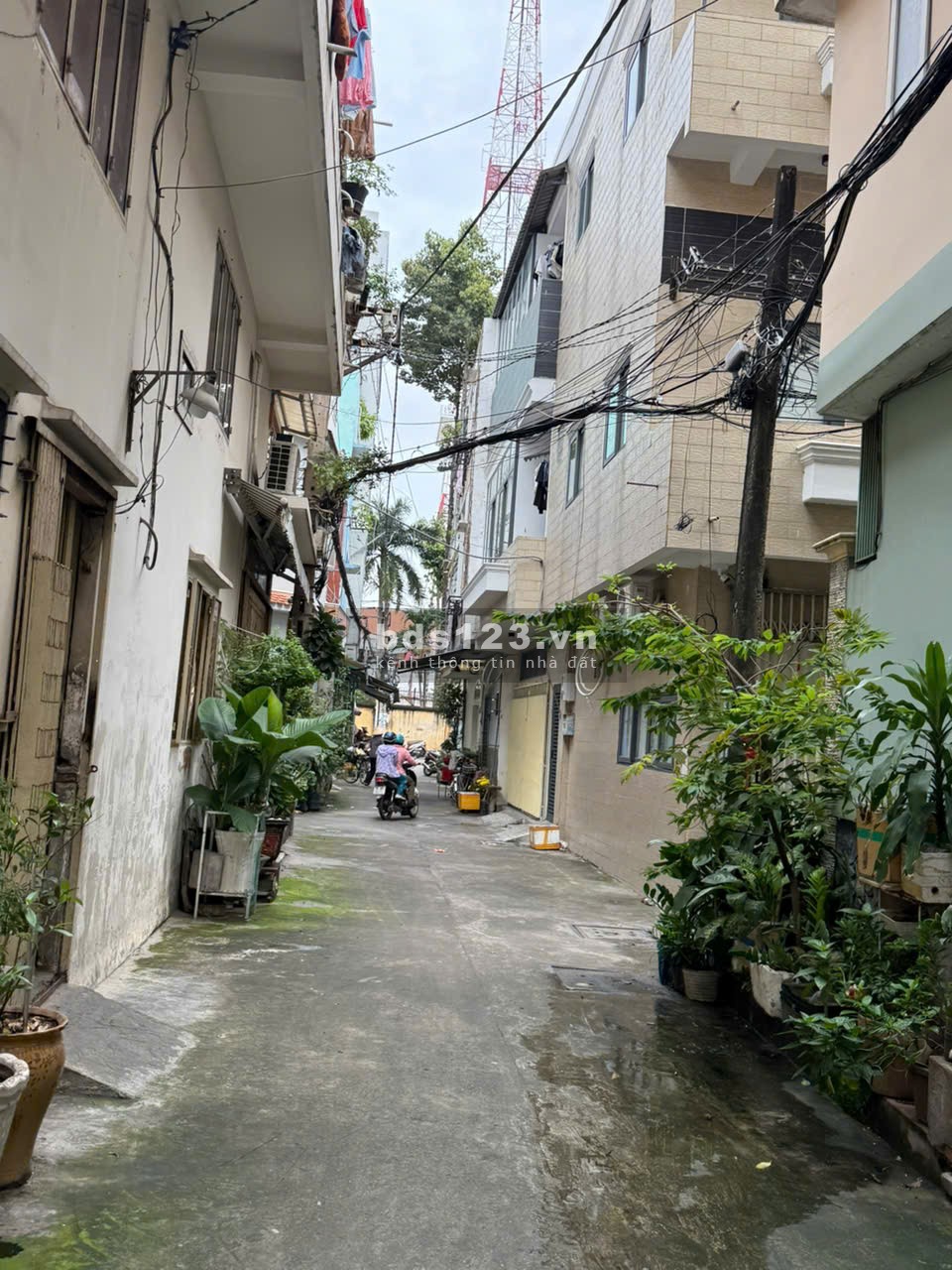 Cần bán nhà 2 lầu Cao Thắng P12 Quận 10