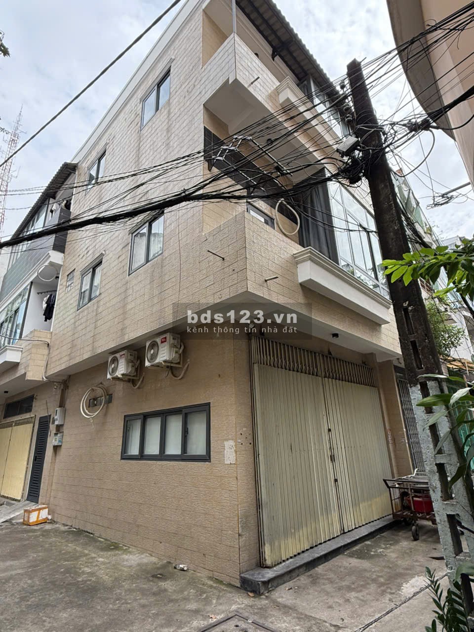 Cần bán nhà 2 lầu Cao Thắng P12 Quận 10