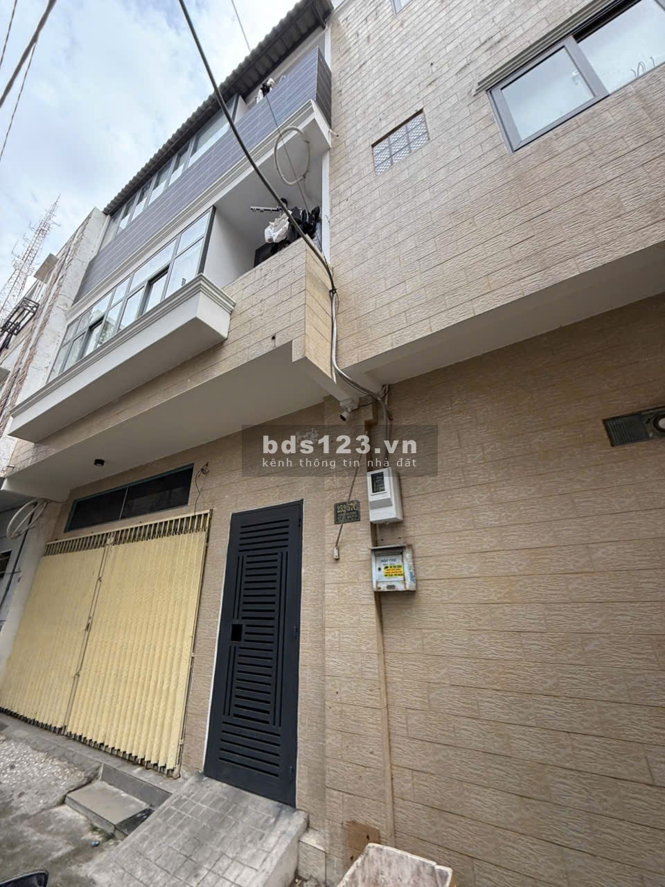 Cần bán nhà 2 lầu Cao Thắng P12 Quận 10