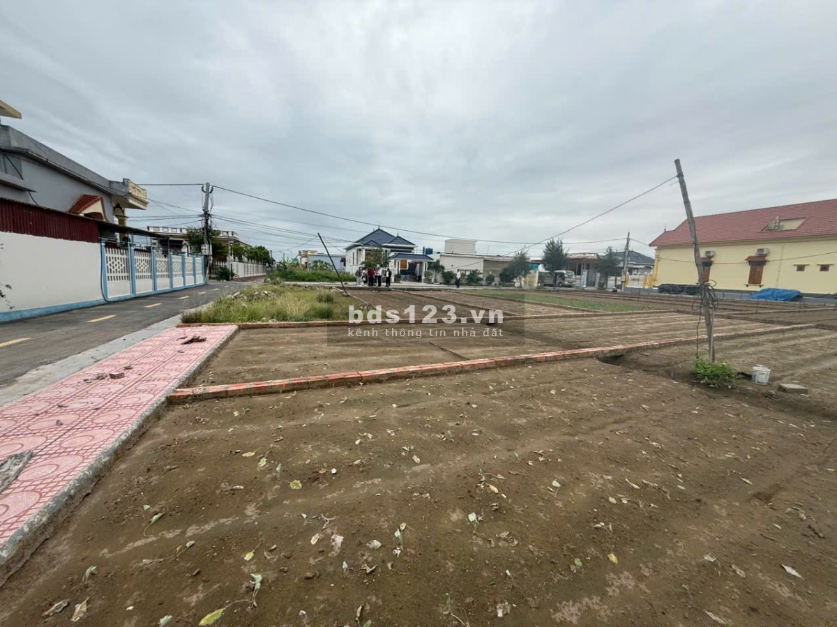 Bán đất ven biển Quất Lâm. Đất vuông đẹp cách biển 30m