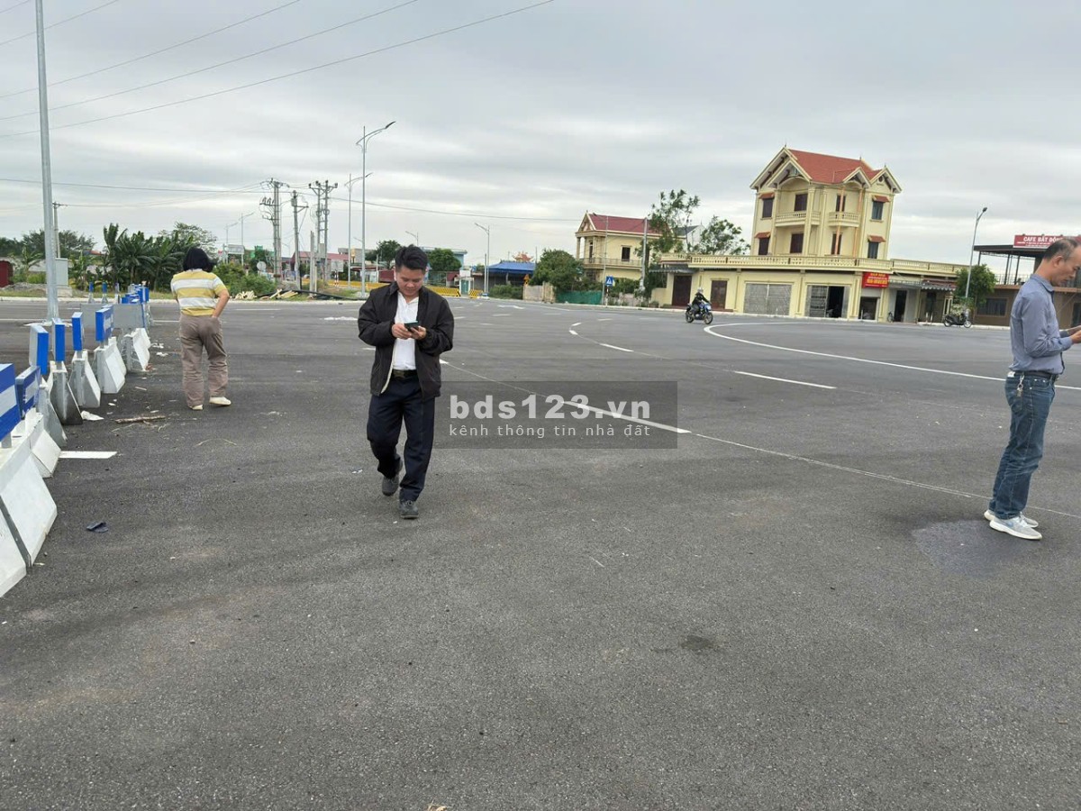 Bán đất ven biển Quất Lâm. Đất vuông đẹp cách biển 30m