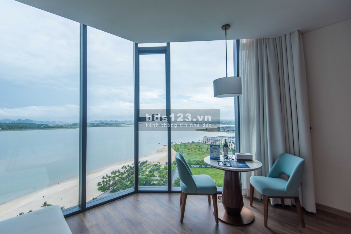 Bán căn hộ Studio căn góc A La Carte 47m2 - View vịnh Hạ Long, cơ…