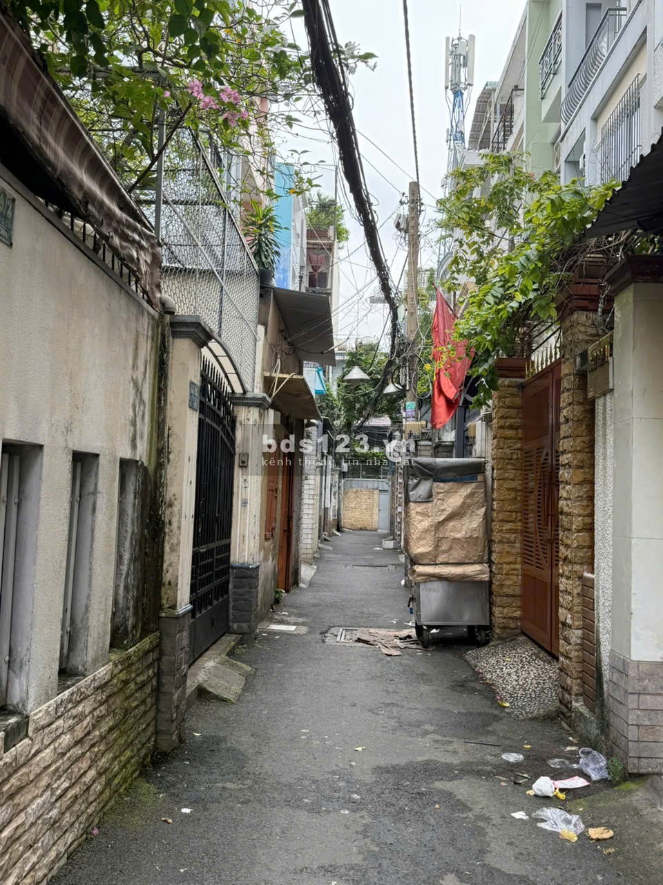 Nhà 3 Lầu Đẹp - Thông Thoáng, Giá Tốt Quận 10