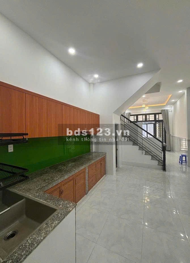 Bán nhà 1 trệt 2 lầu hẻm xe hơi Nguyễn Duy Trinh (Q9 Cũ) TP…