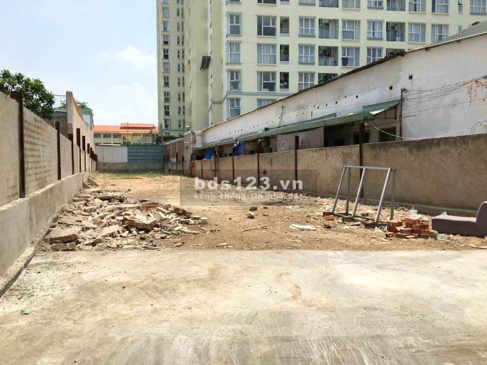 Cần bán lô đất FULL thổ cư Mặt Tiền Nguyễn Thị Thập Quận 7