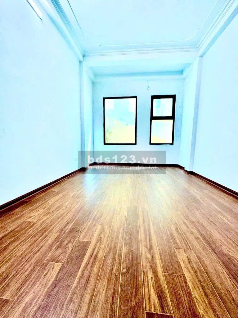 #NHÀ ĐẸP NHƯ MỚI KCBT CHẮC CHẮN #10M THẲNG TẮP RA…