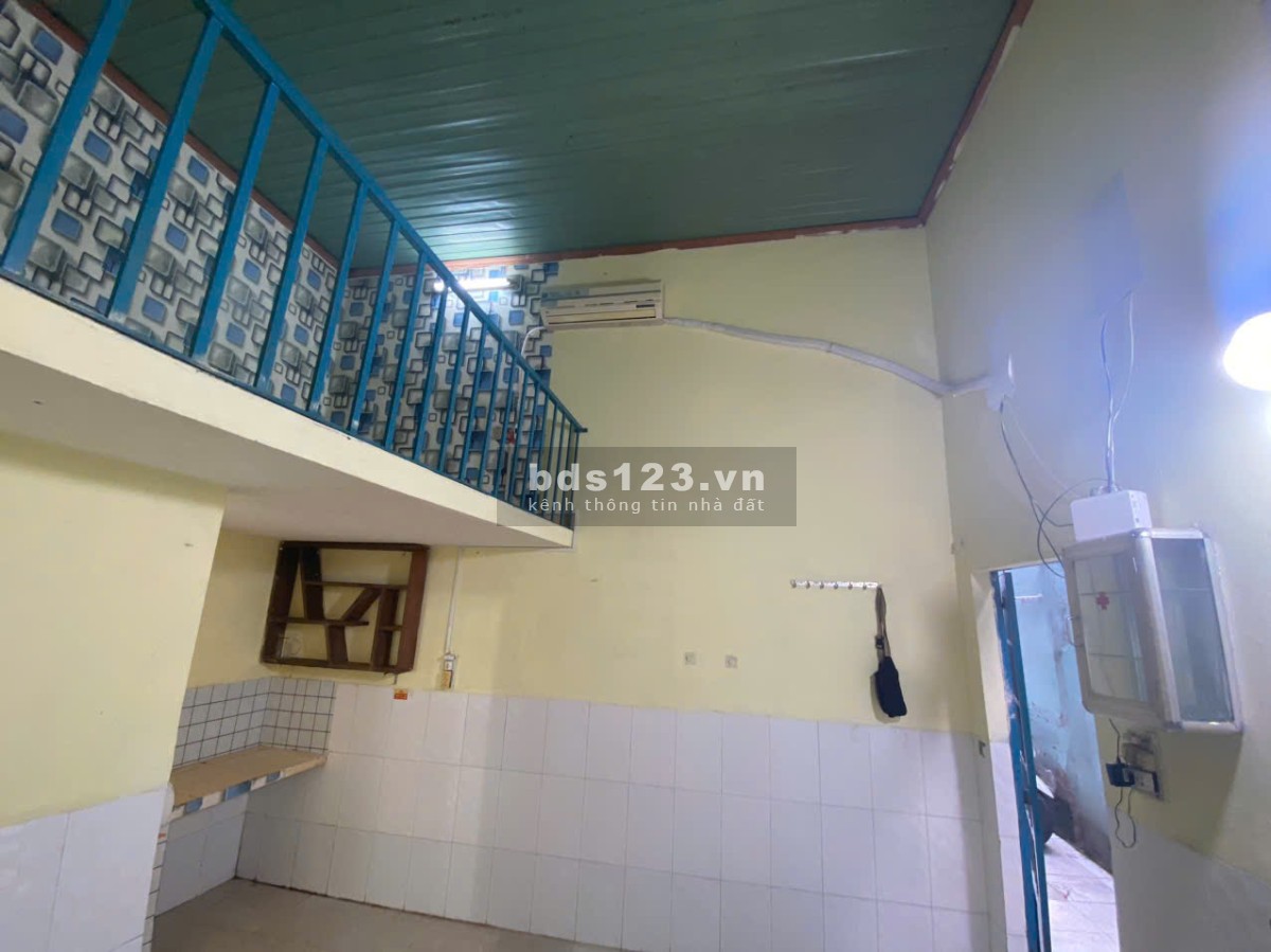 Cho thuê phòng trọ cao cấp máy lạnh đường 21 gần TTTM Gigamall.