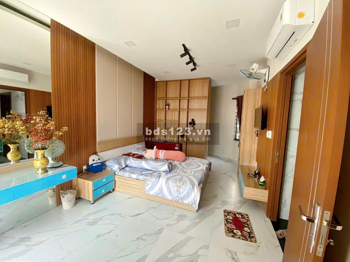  Siêu Phẩm Trung Tâm Tân Phú – Nhà Mặt Tiền, Full Nội Thất…