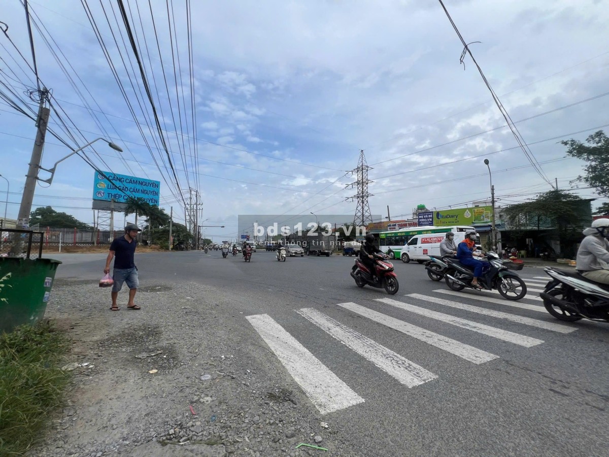 Lô đất 136m² giá tốt - Sổ riêng – Gần ngã ba Nguyễn Trung…