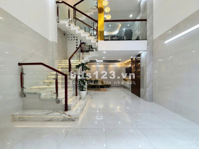 Bán nhà cực đẹp Nguyễn Duy Cung, P.12, Gò Vấp, 2.47tỷ, 1…