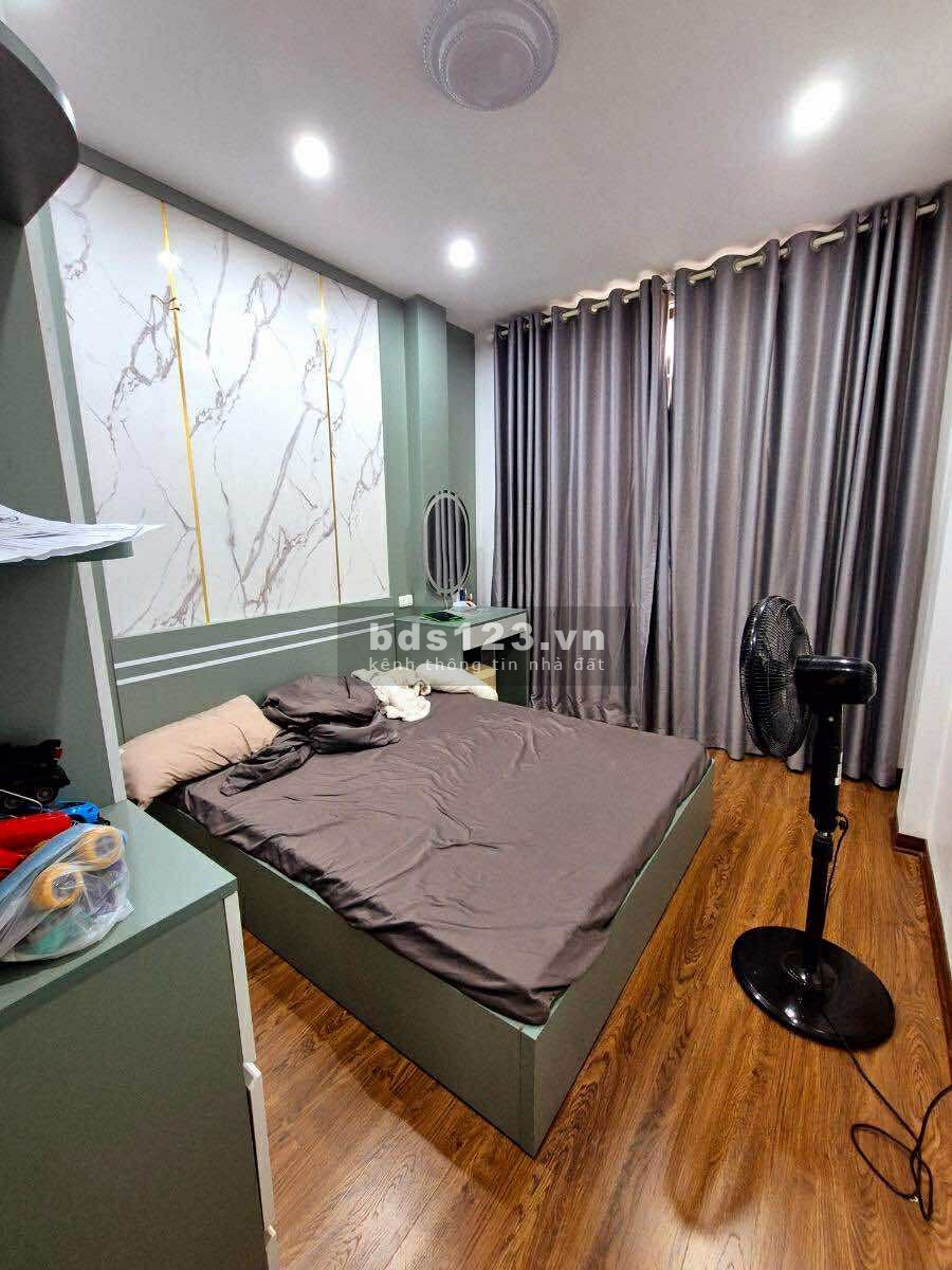 Cực hiếm bán nhà Bùi Xương Trạch, ô tô đỗ cửa, mặt…