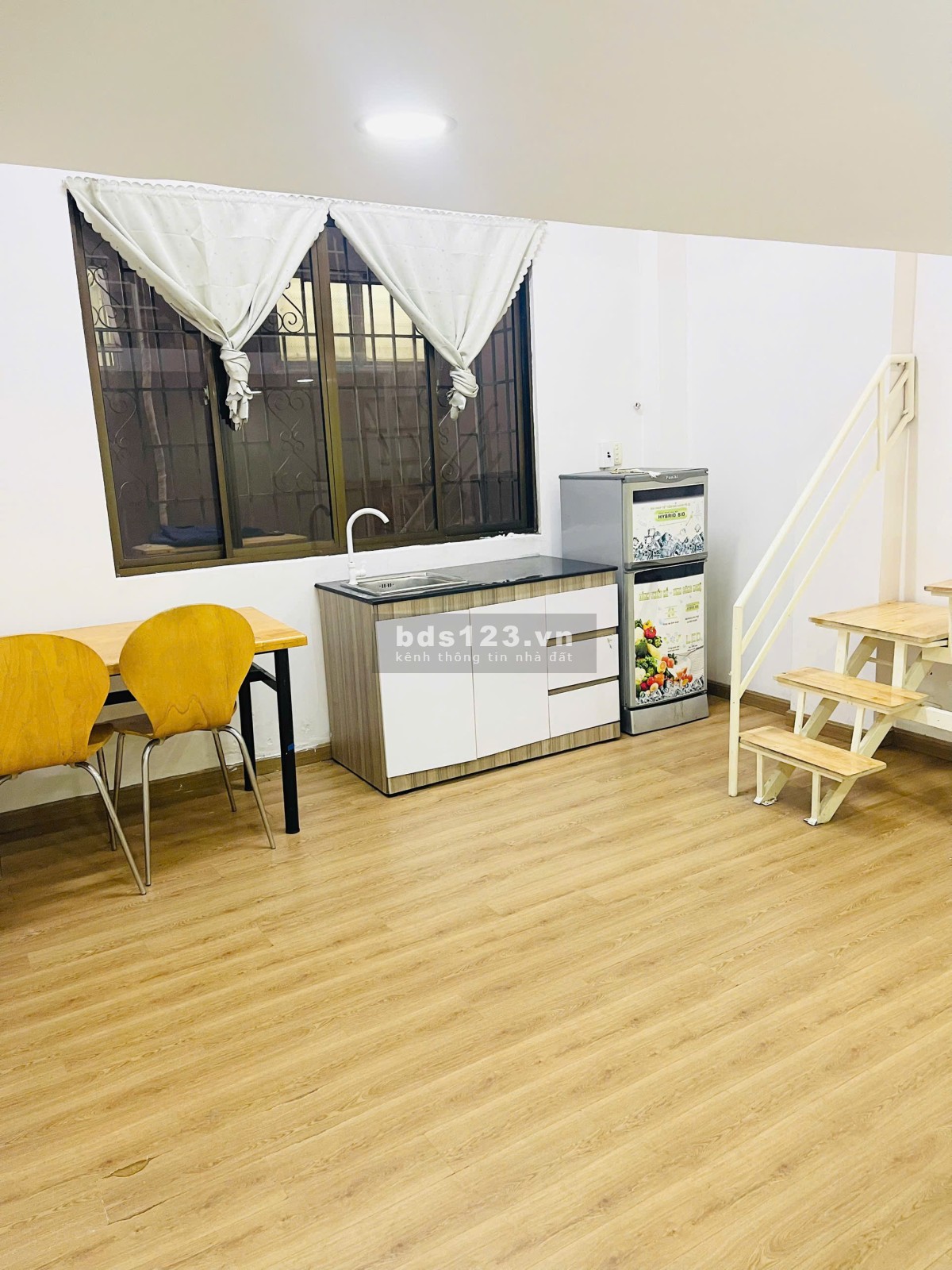 CHDV 30m2 gác cao cửa sổ lớn đường Giải Phóng Tân Bình chỉ…