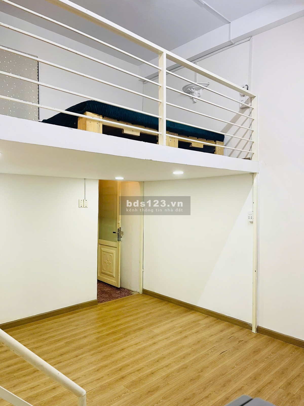 CHDV 30m2 gác cao cửa sổ lớn đường Giải Phóng Tân Bình chỉ…