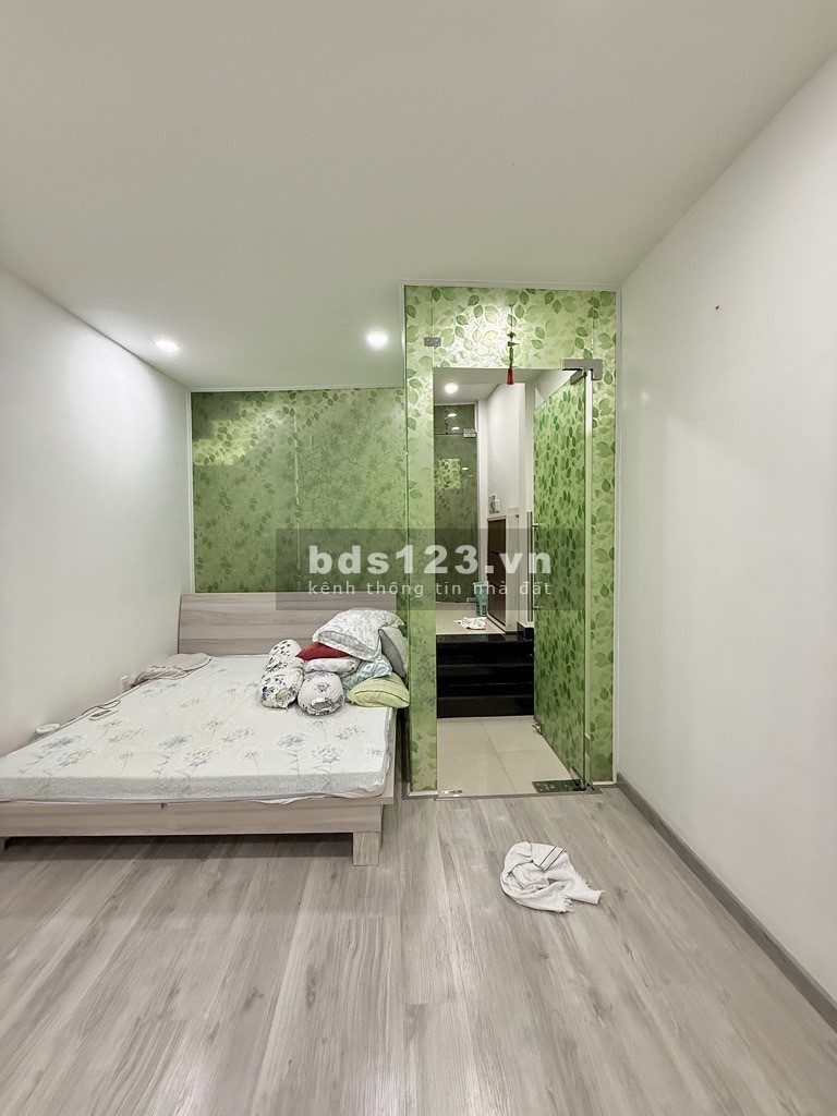 Bán Nhà Hẻm 6m, Phú Nhuận, Nội Thất đẹp, Khu An Ninh