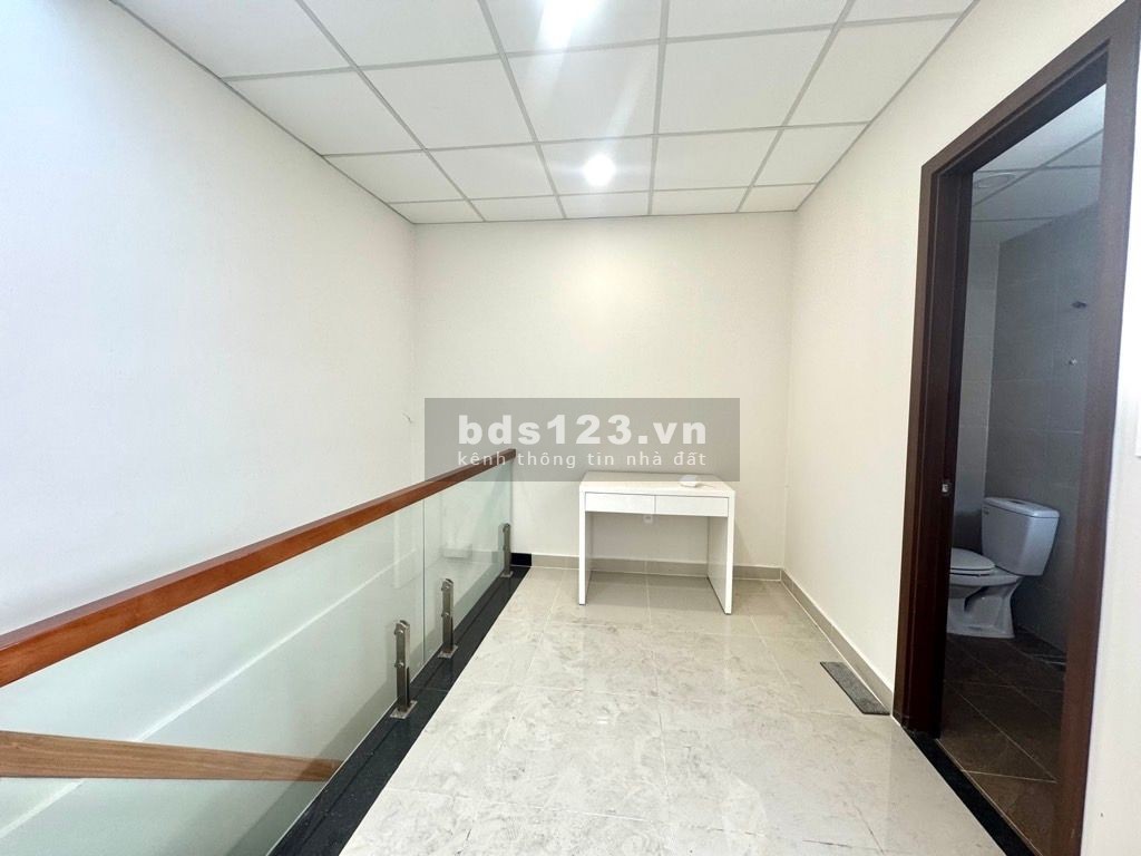 Bán Gấp nhà hẻm, Khu Vực An Ninh Tại Bình Thạnh, Giá cực tốt