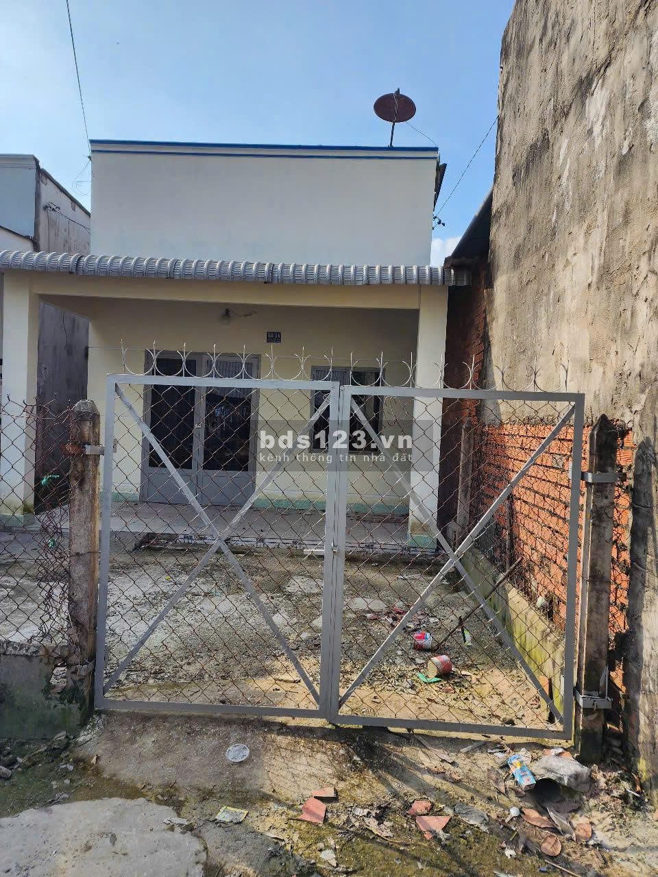 Chính chủ cho thuê nhà nguyên căn rộng rãi ở Phú Hoà Đông…