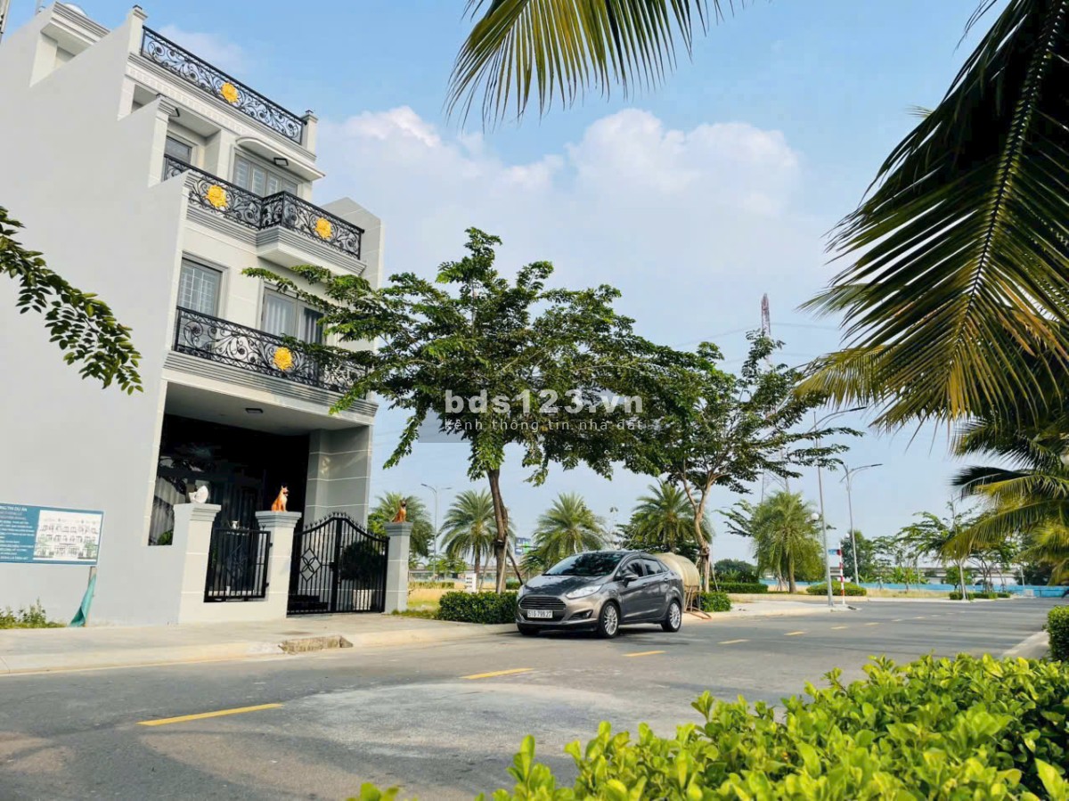 Đất nền dự án 1/500 có sổ sẵn, di chuyển đến quận 1 chỉ 30 phút sở hữu ngay với 425 triệu ( 20% )