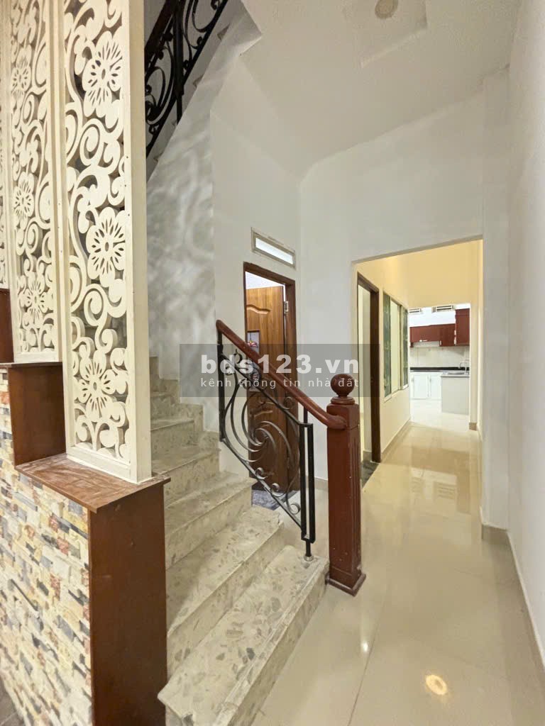 Nhà hẻm xe hơi Nguyễn Xí, Quận Bình Thạnh, 73m2 thổ cư, Chỉ…