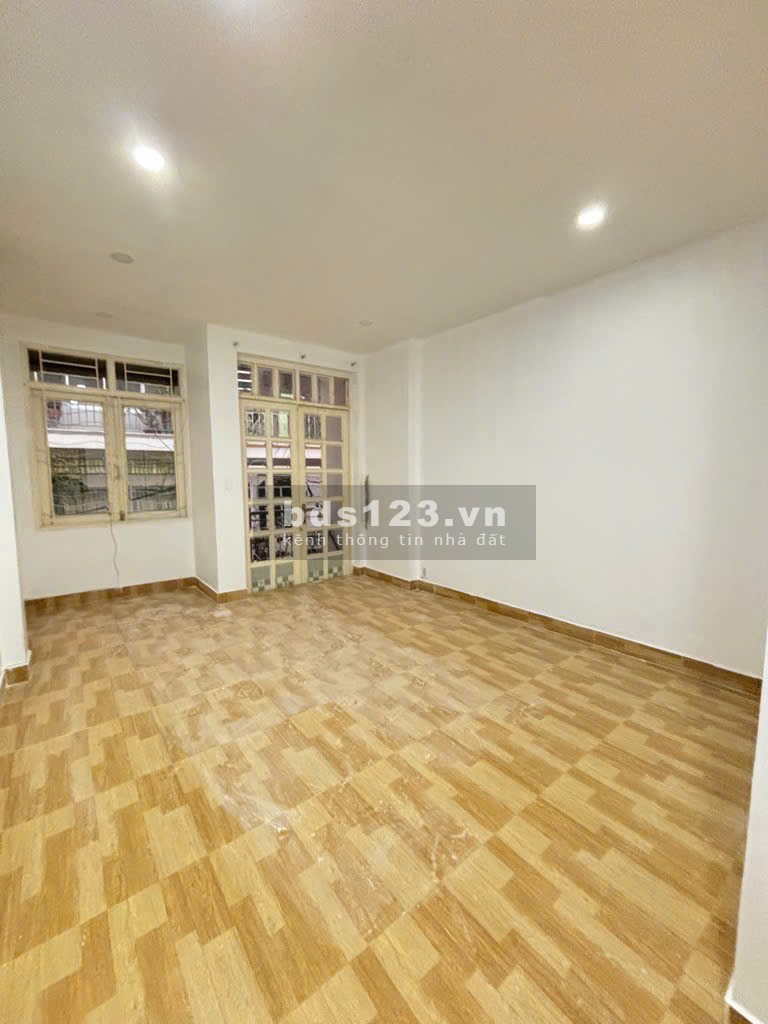 Nhà hẻm xe hơi Nguyễn Xí, Quận Bình Thạnh, 73m2 thổ cư, Chỉ…