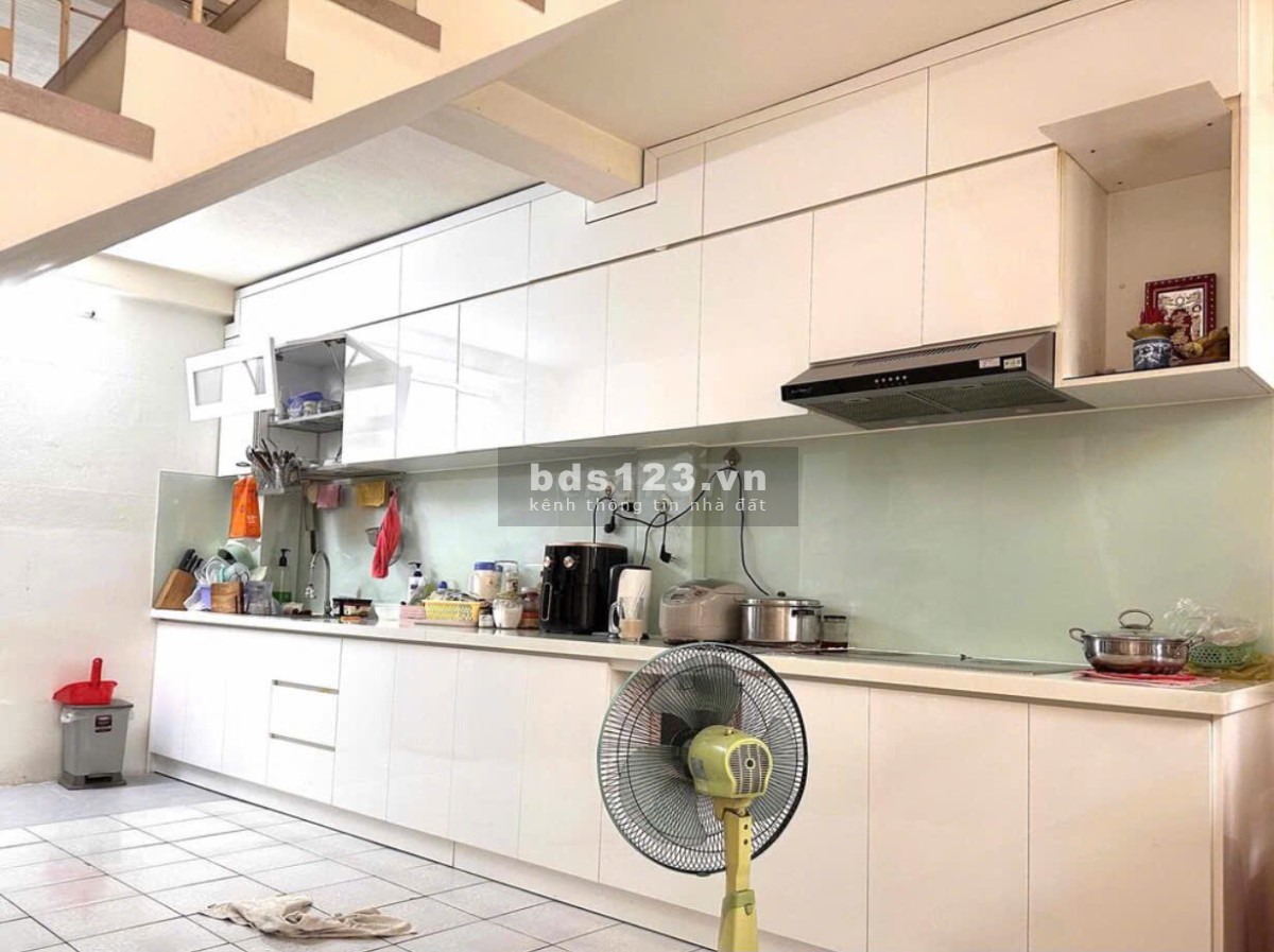 Bán Nhà Phường 4 Quận 10, Đường Hòa Hảo