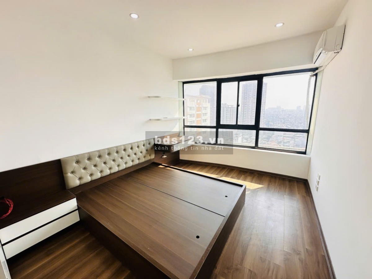 Bán gấp – Lô góc-Chung cư Toà A2- Nguyễn Đức Cảnh – Hoàng…