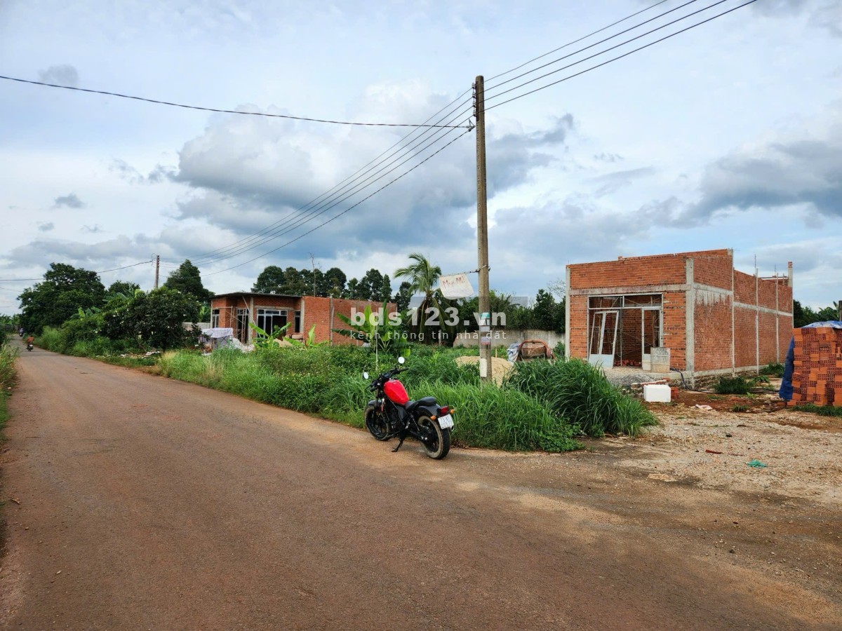 Bán Đất Mặt Tiền Nguyễn Thế Toàn – Giá Tốt, Sổ Riêng