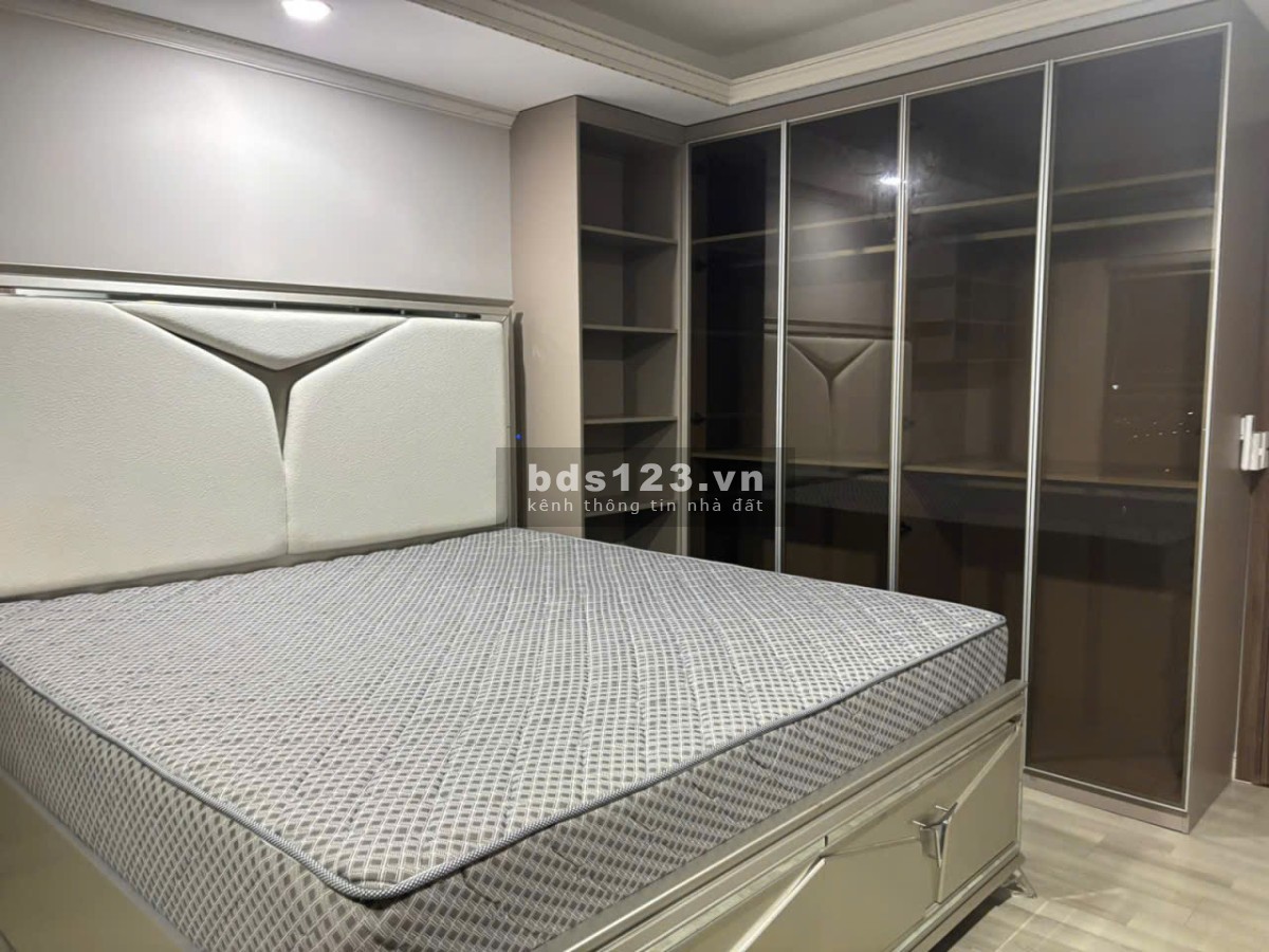 Chính chủ bán căn hộ Homyland Riverside 81m2 2PN tầng 25