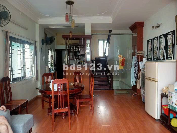 Bán Nhà 5 Tầng Phố Nguyễn Đức Cảnh