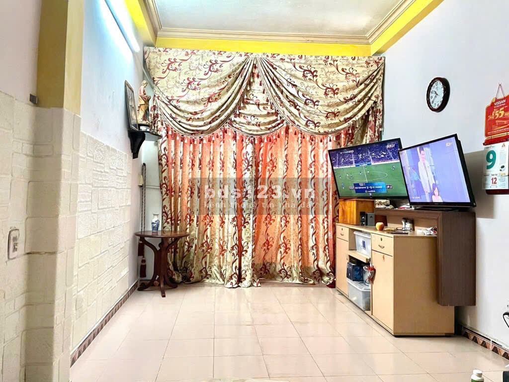 Bán Nhà Mặt Phố Quận Gò Vấp, Đường Nguyễn Văn Nghi