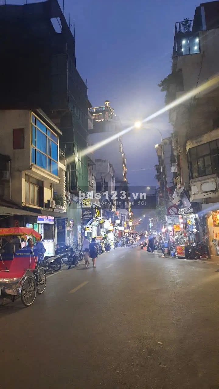 Mặt phố Hàng Bè – 27m² – Phố Cổ Hoàn Kiếm – Kinh doanh…