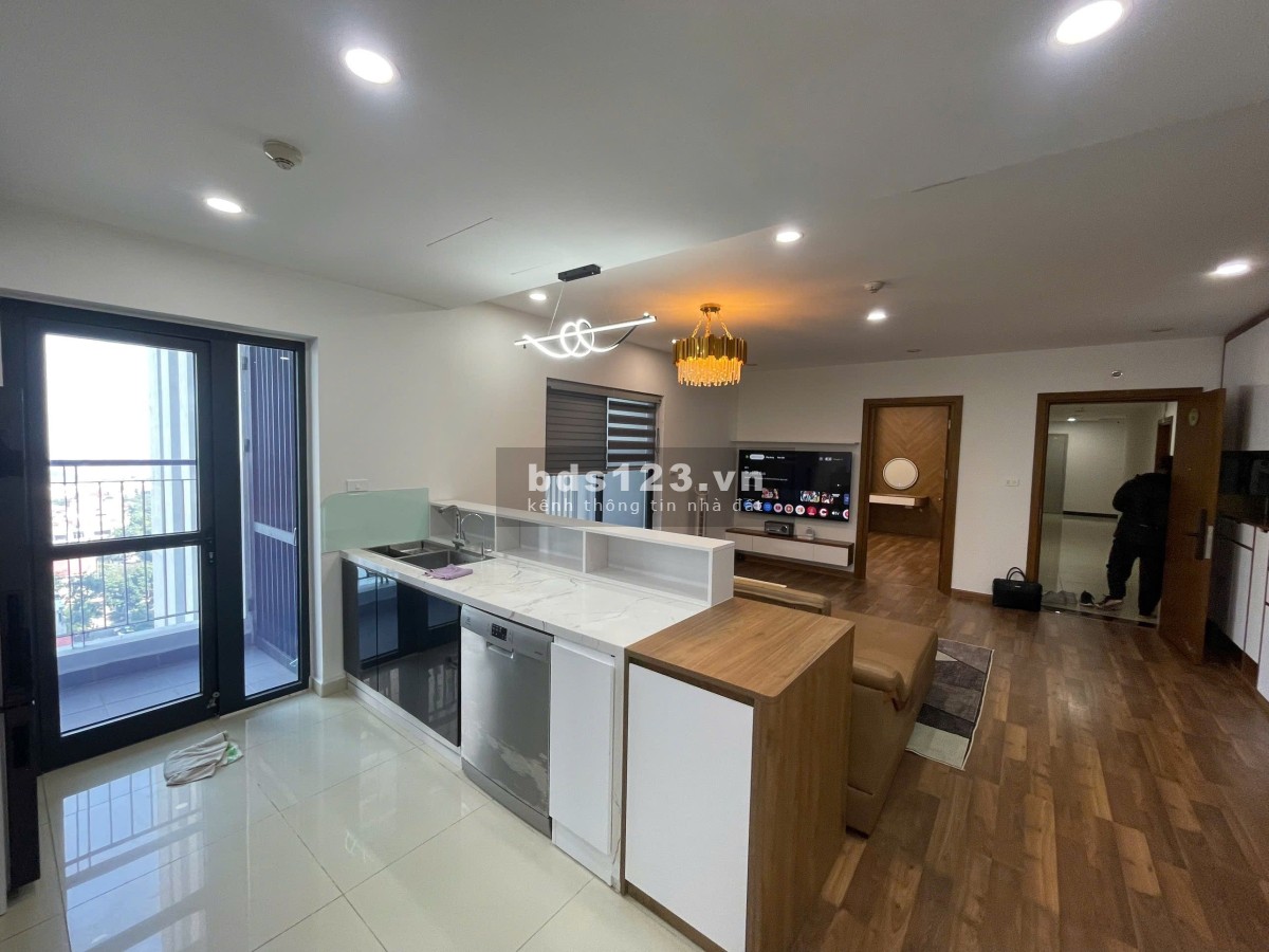 Lô Góc Ruby 3 – 6 Thang Máy – Full Nội Thất – Xem Nhà Cả Ngày!