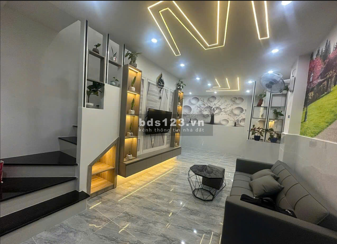  BÁN NHÀ ĐỐI DIỆN EMART PHAN VĂN TRỊ, P5,GÒ VẤP- NHỈNH 4 TỶ