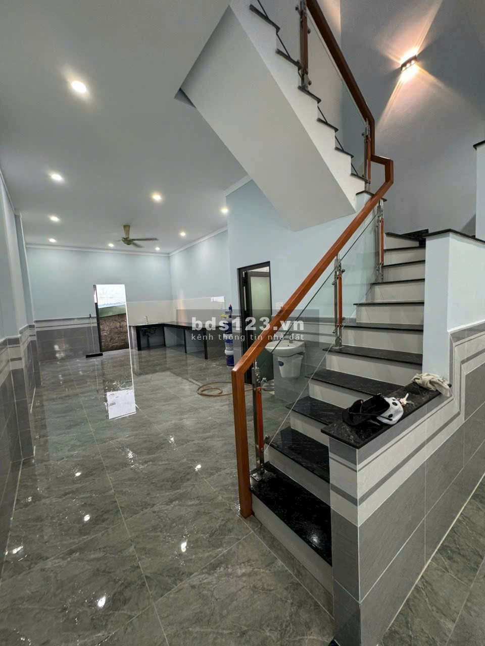 Bán nhà mặt tiền Trần Quốc Toản, Phường Bình Đa