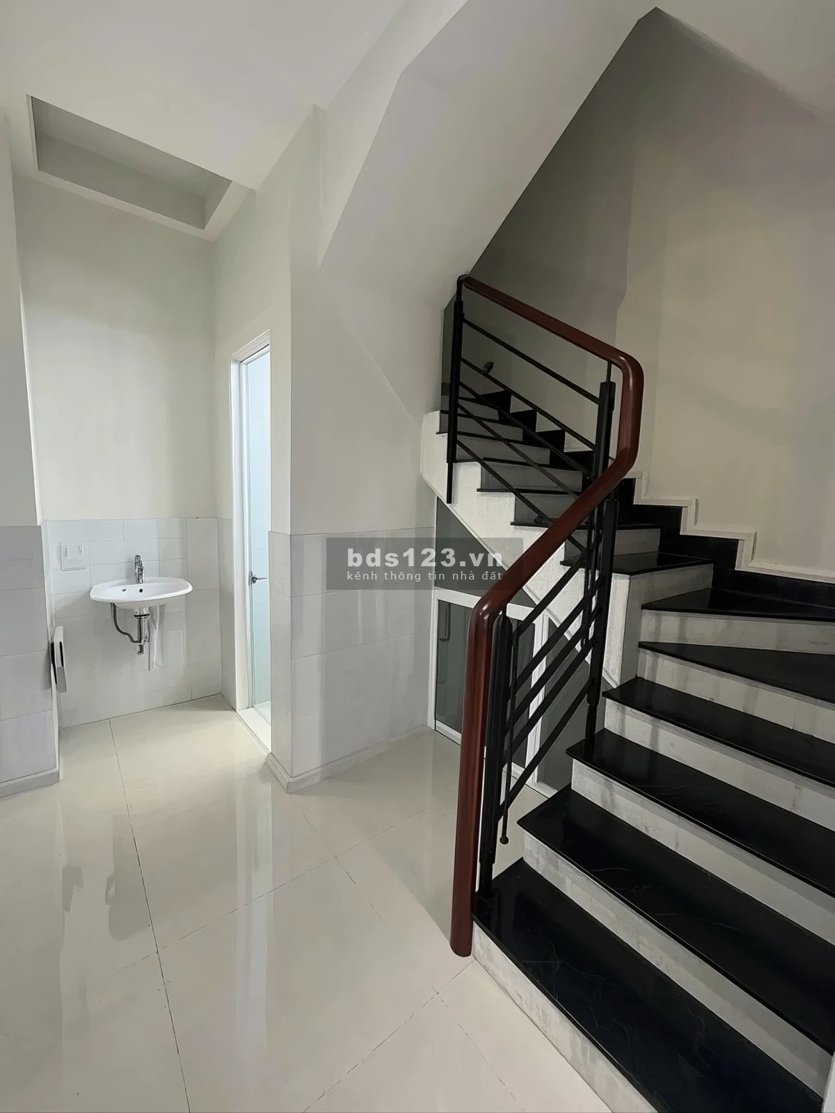 [PHƯỜNG BÀN CỜ] BÁN NHÀ 4 TẦNG NGUYỄN ĐÌNH CHIỂU–GẦN…