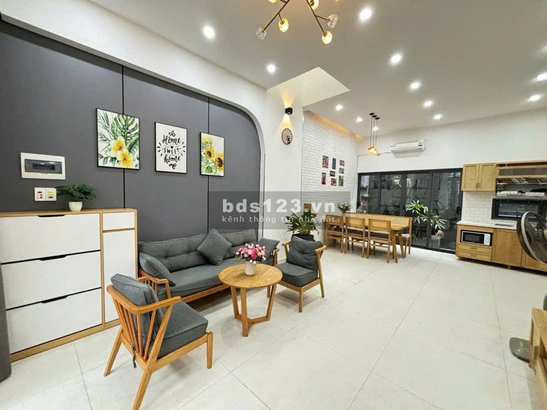 CHO THUÊ NHÀ NGUYÊN CĂN 3 PHÒNG NGỦ, FULL NỘI THẤT Ở NGAY PHỐ…