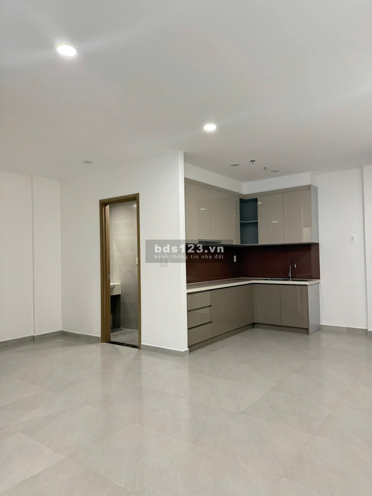 Rổ hàng F0 MT EASTMARK CITY: 1PN+_2PN_3PN Giá chỉ từ 3,3 tỷ. Bàn giao full. Sổ hồng trao tay_Ở ngay