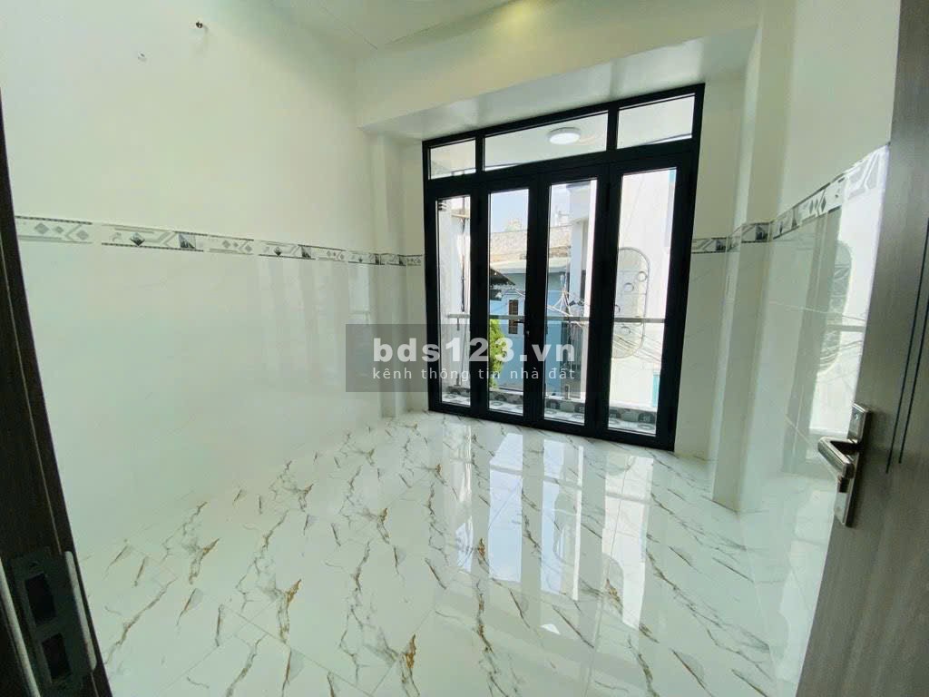 Bán nhà Quận 6, Đường Bà Hom, Phường 13, 2 tầng