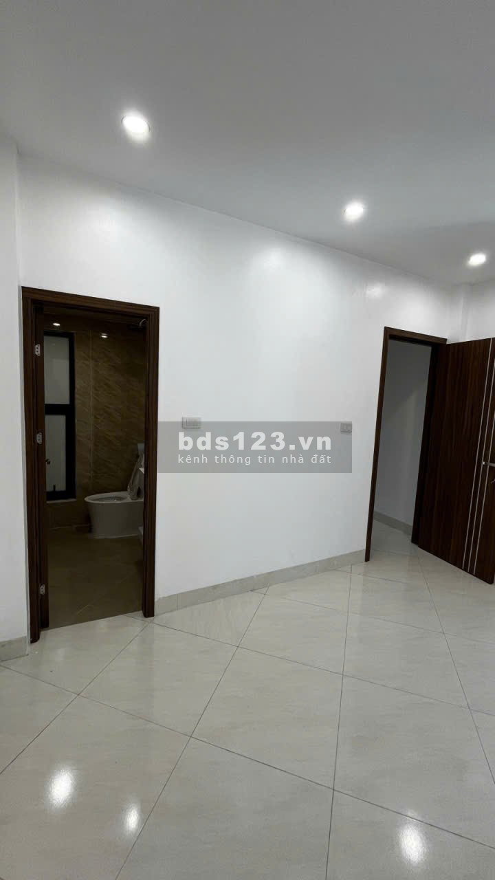 Bán Nhà – Quang Trung – Hà Đông – 42m2 – thang máy – 6PN –…
