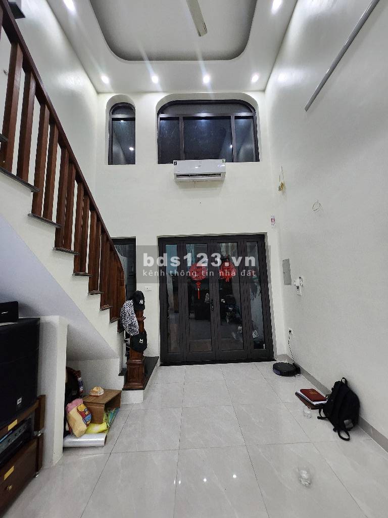 Bán nhà-LA DƯƠNG-Hà Đông-9,9 tỷ-55m2-full nội thất