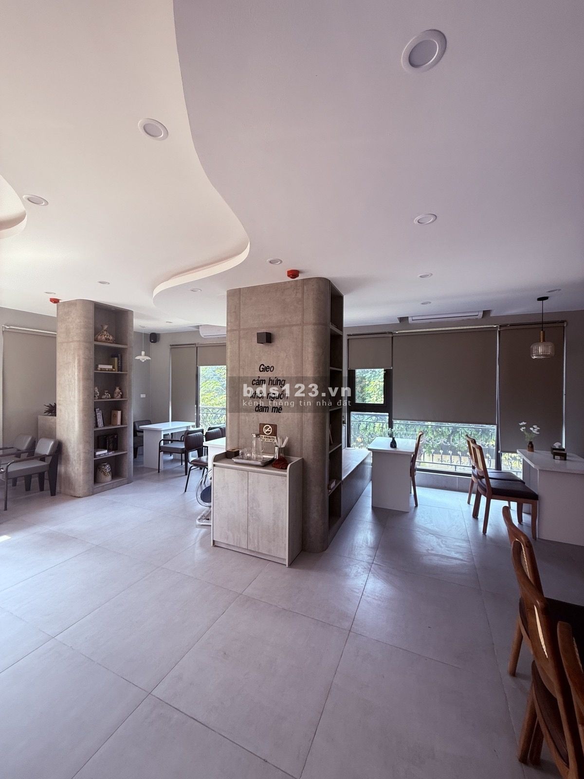 Trịnh Văn Bô – Tòa Nhà 3 Mặt Thoáng, Ô Tô Tránh_Full Công…