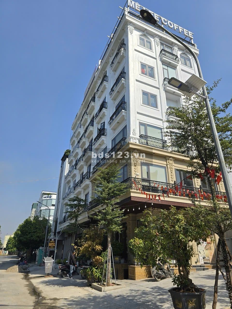 Trịnh Văn Bô – Tòa Nhà 3 Mặt Thoáng, Ô Tô Tránh_Full Công…