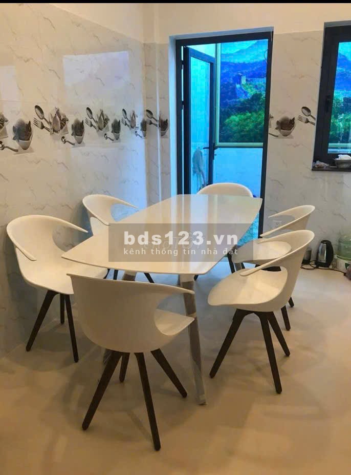 Bán nhà 4 lầu Nguyễn Văn Linh, Bình Hưng, Bình Chánh, hẻm xe…