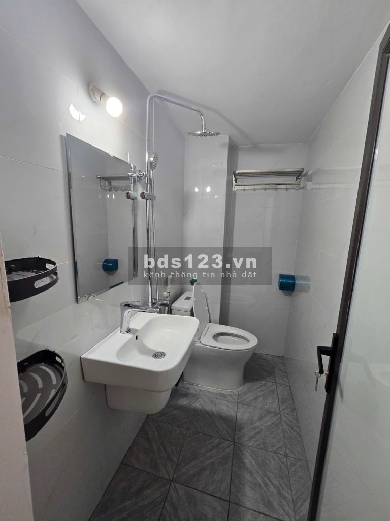 NGÔ QUYỀN, Hà Đông - 31m2 - 7,6 tỷ - Ôto nhỏ đỗ cửa