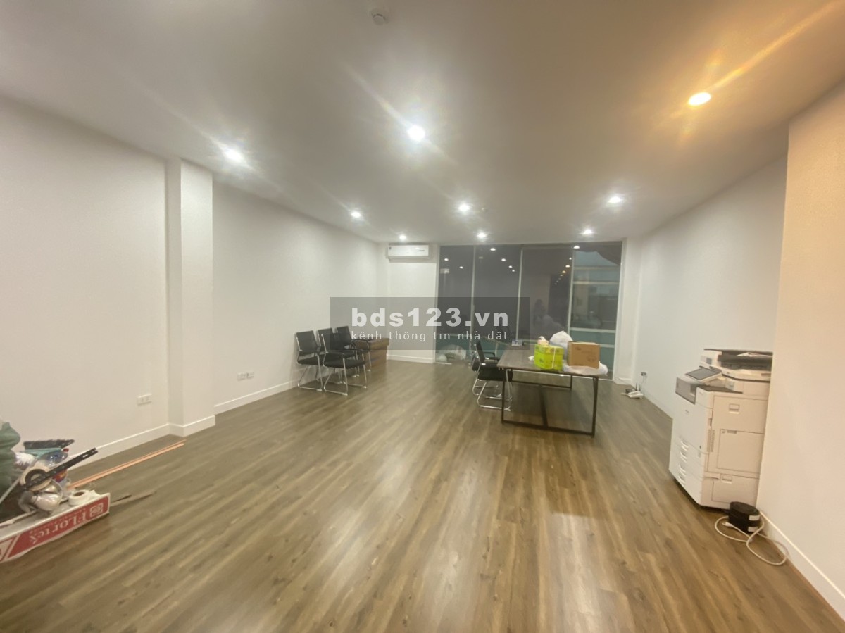 Cho Thuê Sàn Văn Phòng 45m² Mặt Phố 200 Nguyễn Lương Bằng,…