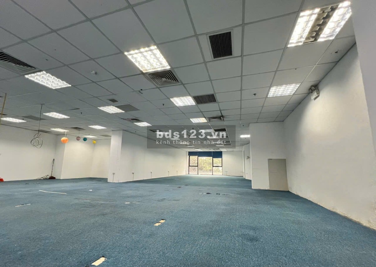 CHO THUÊ VĂN PHÒNG 195m2 TẠI TÒA NHÀ B&T TRƯỜNG CHINH