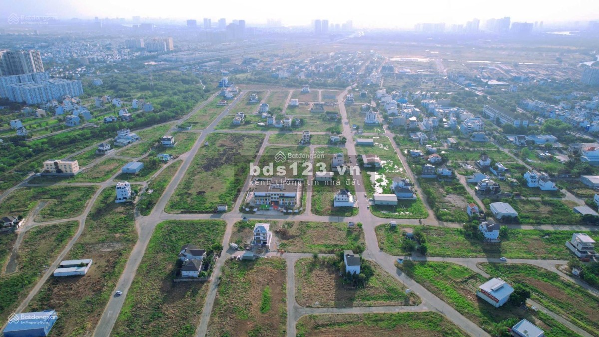 Cần bán gấp mốt số nền đất vị trí đẹp giá tốt Dự…